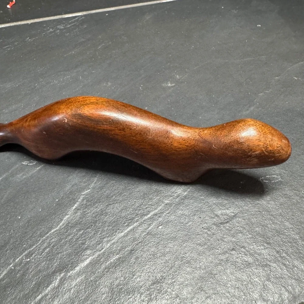 Hand Carved Artisan Olivewood Otter Letter Opener Ergonomic Otter Shape Hardwood - Picture 2 of 7